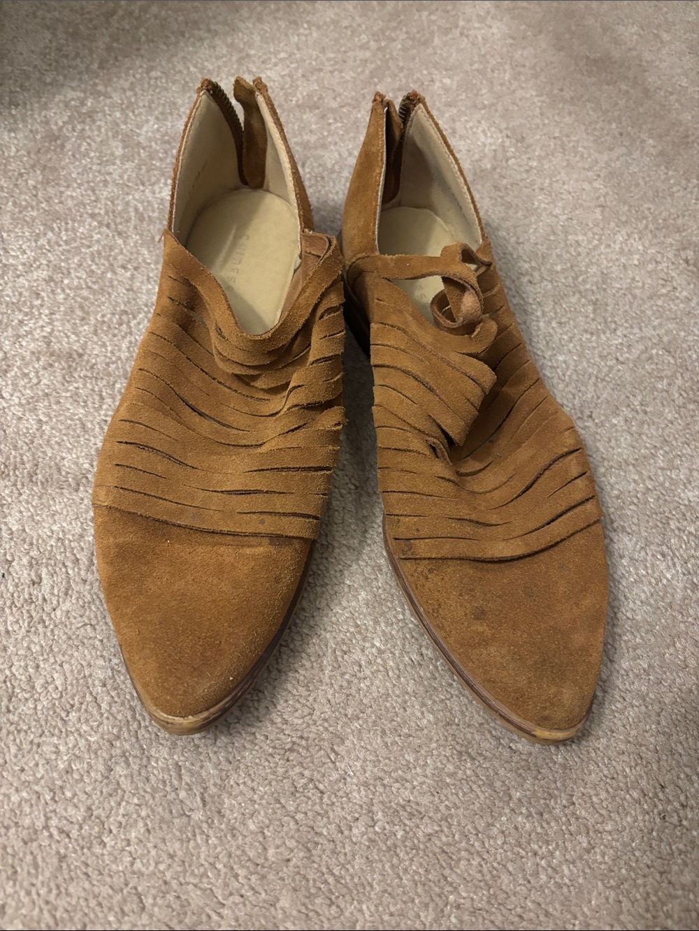 Chinese Laundry Tan Suede Fringe Moccasin Flats